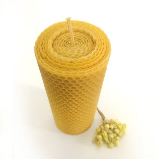 Natural Beeswax Candle - Small Candle (6cm x 15cm)